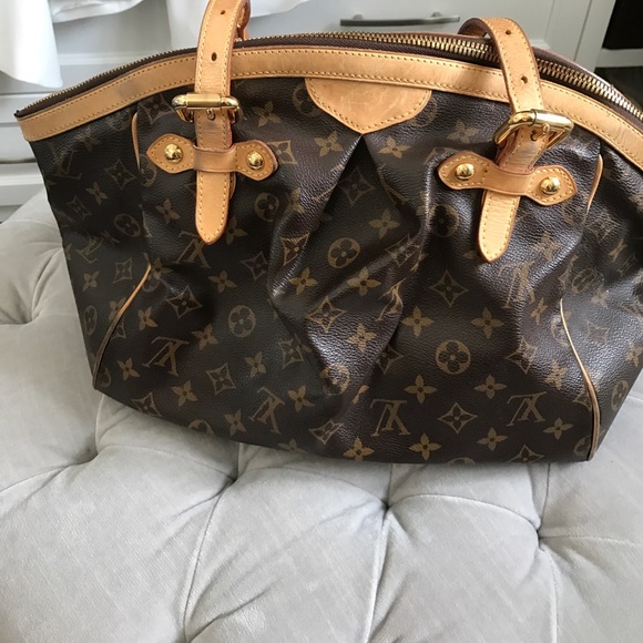 Louis Vuitton Monogram Tivoli Monogram Bag - Picture 4 of 8